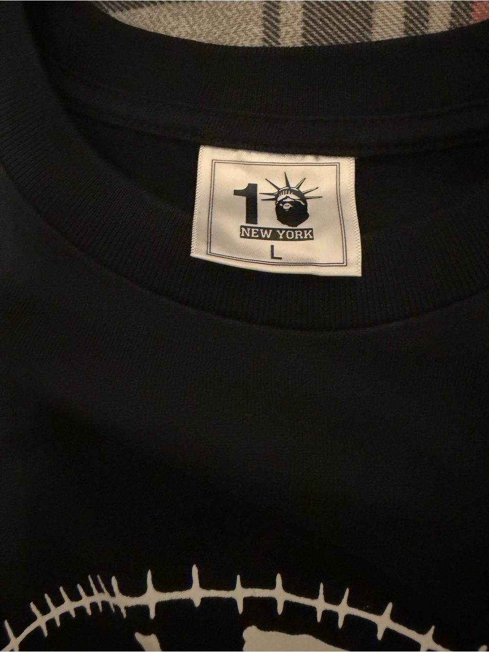 Bape Travis Scott 10th Anniversary New York T-Shirt - Picture 5 of 6